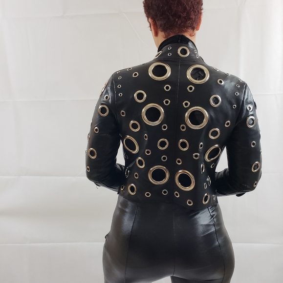 Women's Jacket - Picture 2 of 4